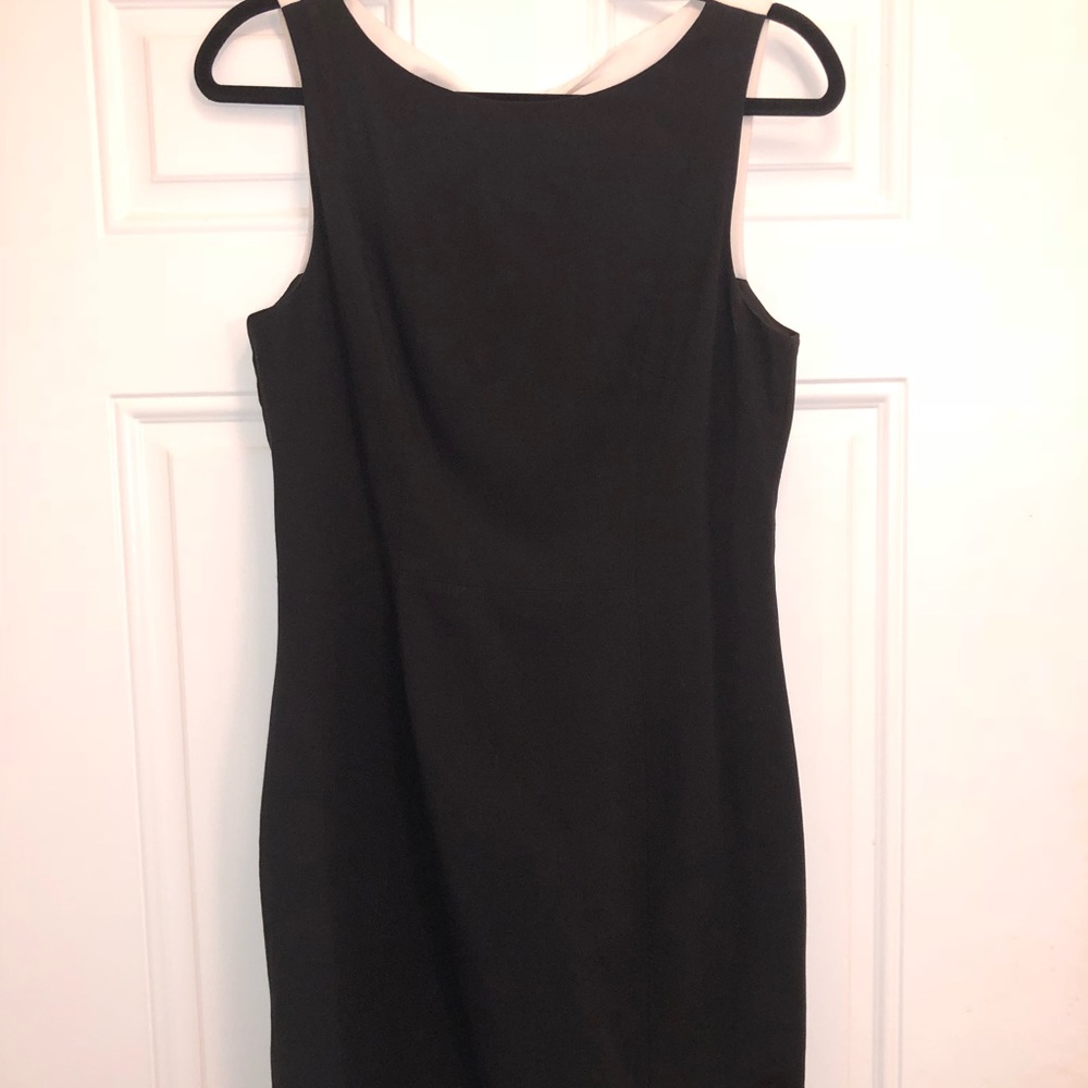 H&M- Black & White Business Dress SIZE:10